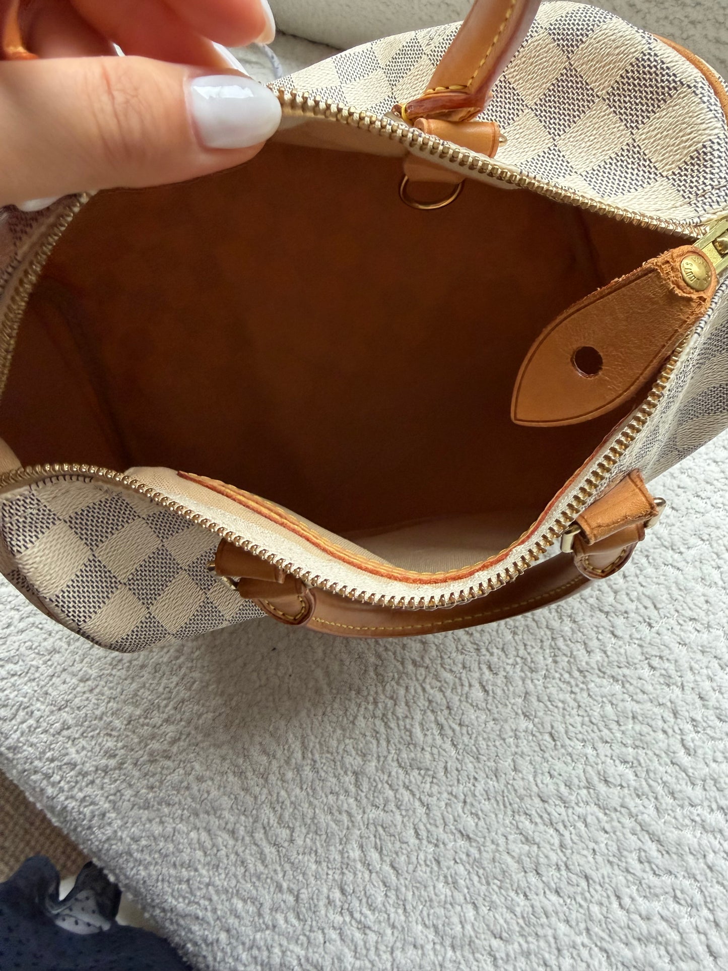 Louis Vuitton Speedy 25
