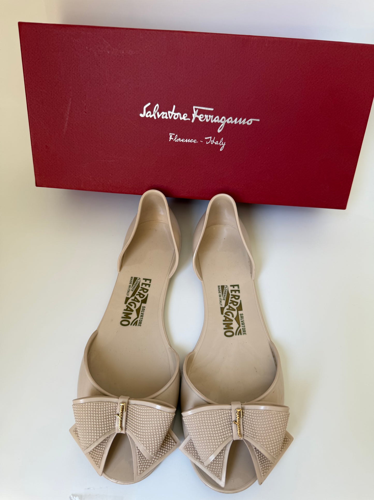 Salvatore Ferragamo Jelly Flats