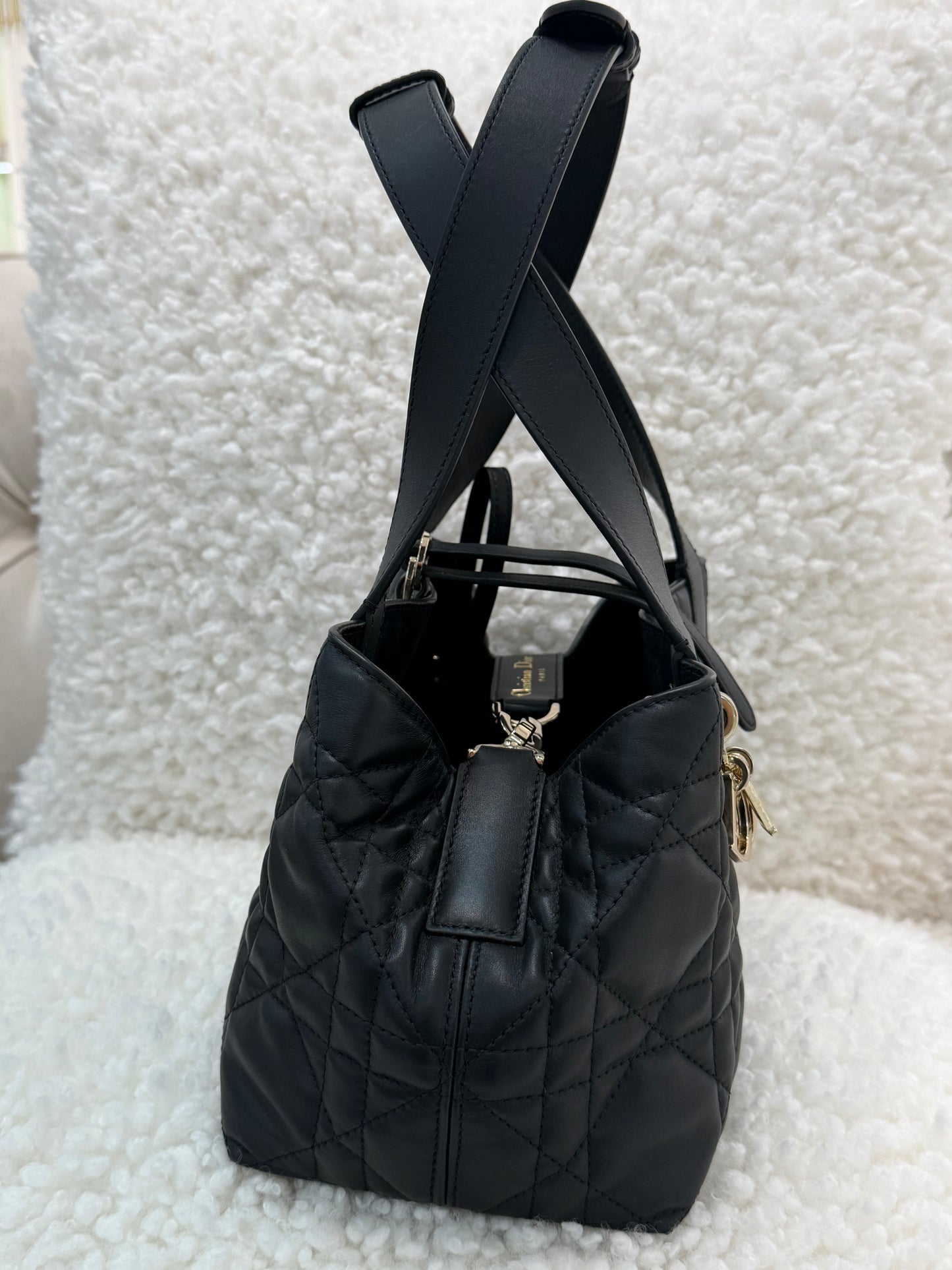 DIOR SMALL TOUJOURS BAG, Black/Gold