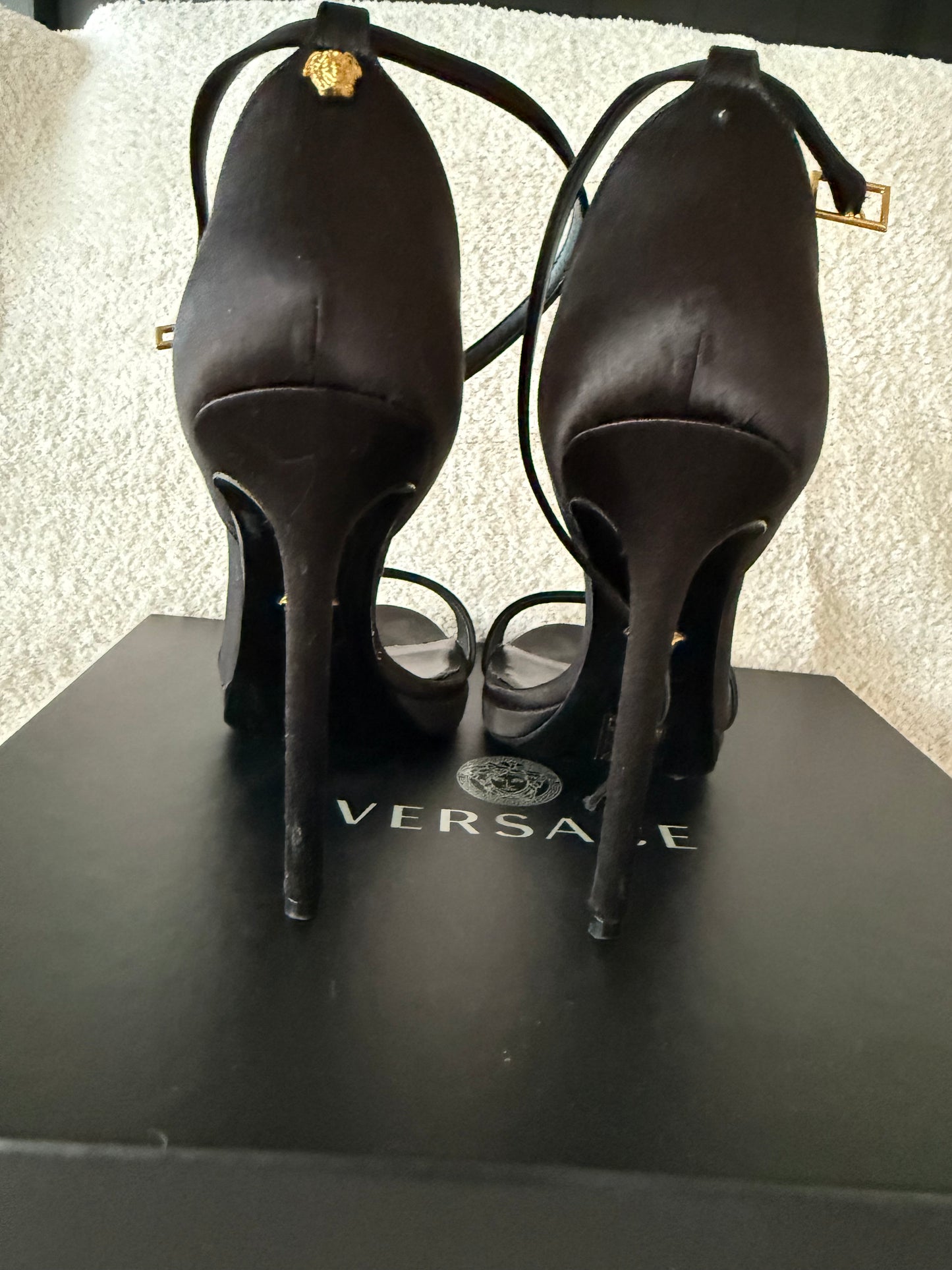 Versace heels sandals size 39