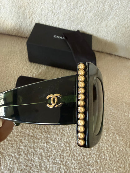 Chanel green oversized sunglasses