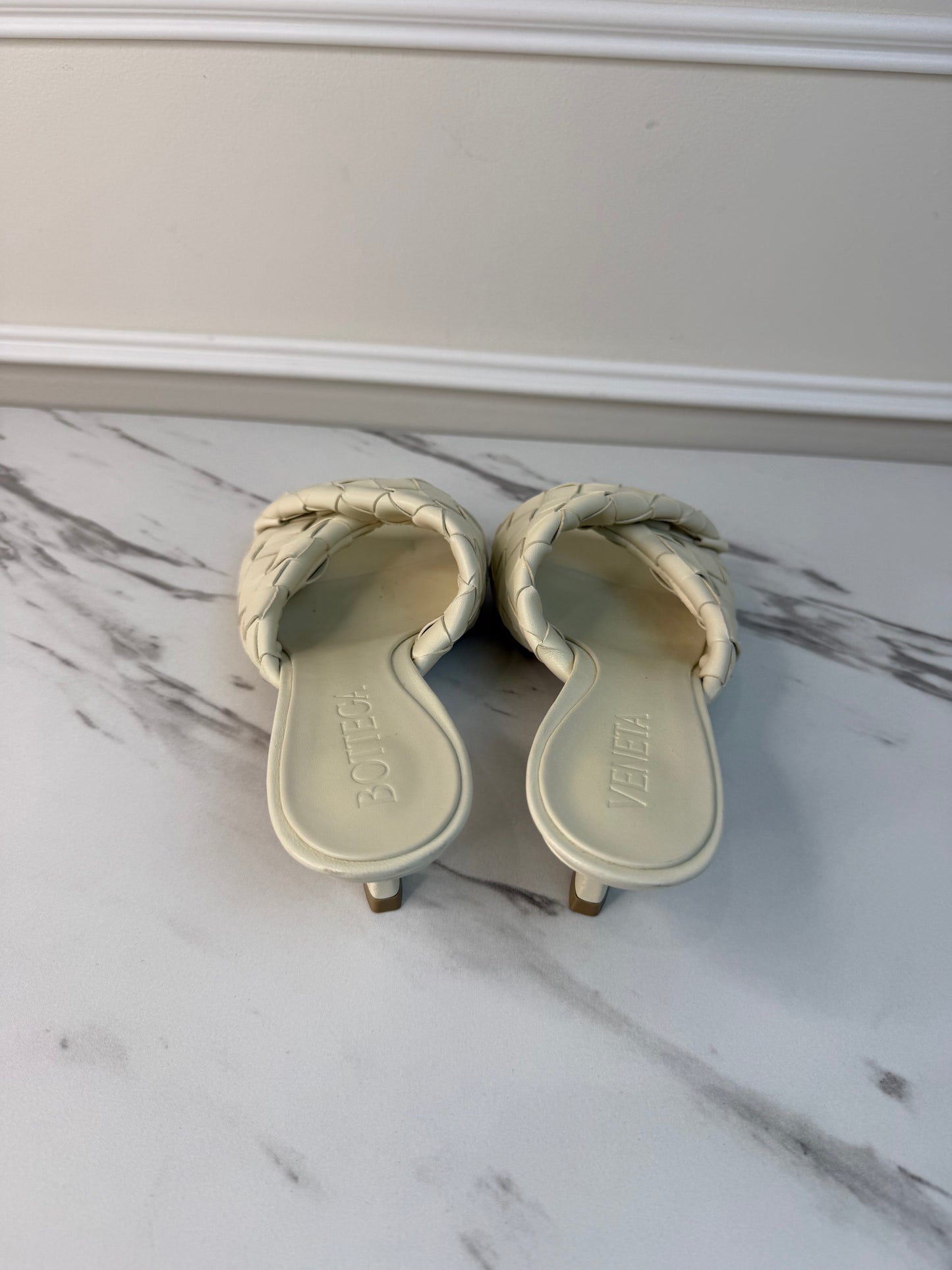 Bottega Veneta Blink Mules size 40
