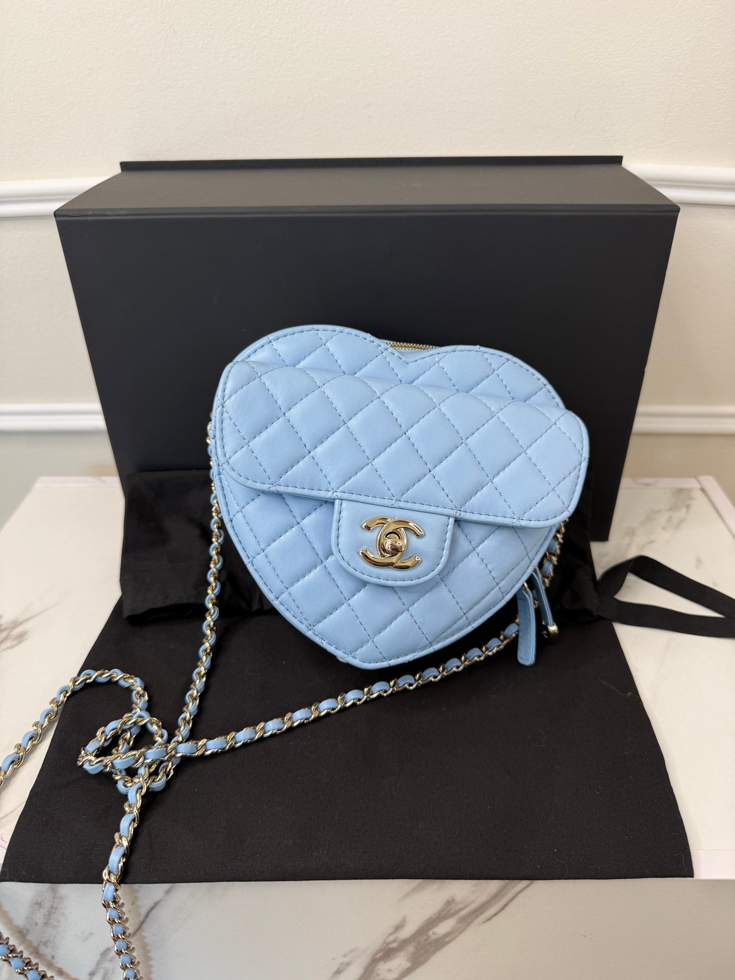 Lambskin Chanel quilted Love heart bag