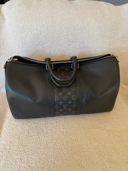 Louis Vuitton Keepall Bandoulière 50