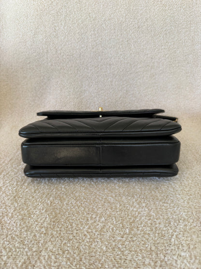 Chanel trendy cc small black chevron lambskin with ghw