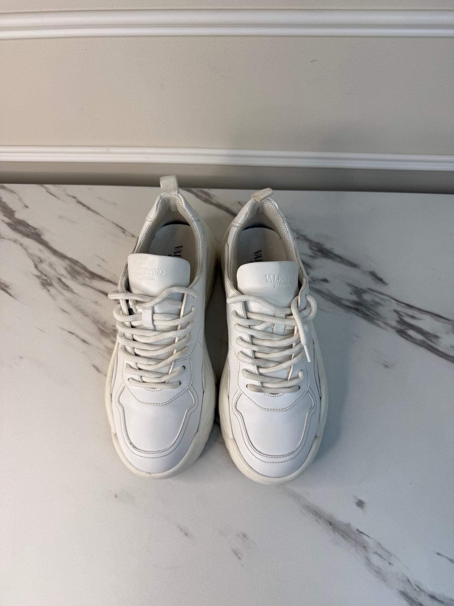 Valentino Garavani Gumboy leather sneakers size 38