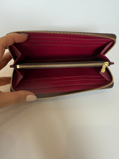 Louis Vuitton Zippy Long wallet