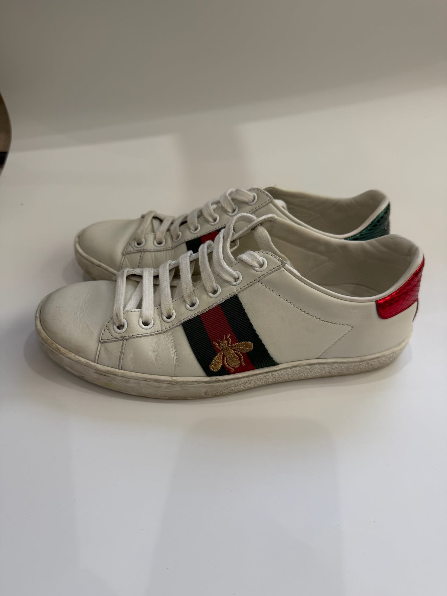 Gucci sneakers size 36.5