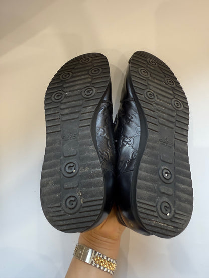 Gucci Leather sneakers