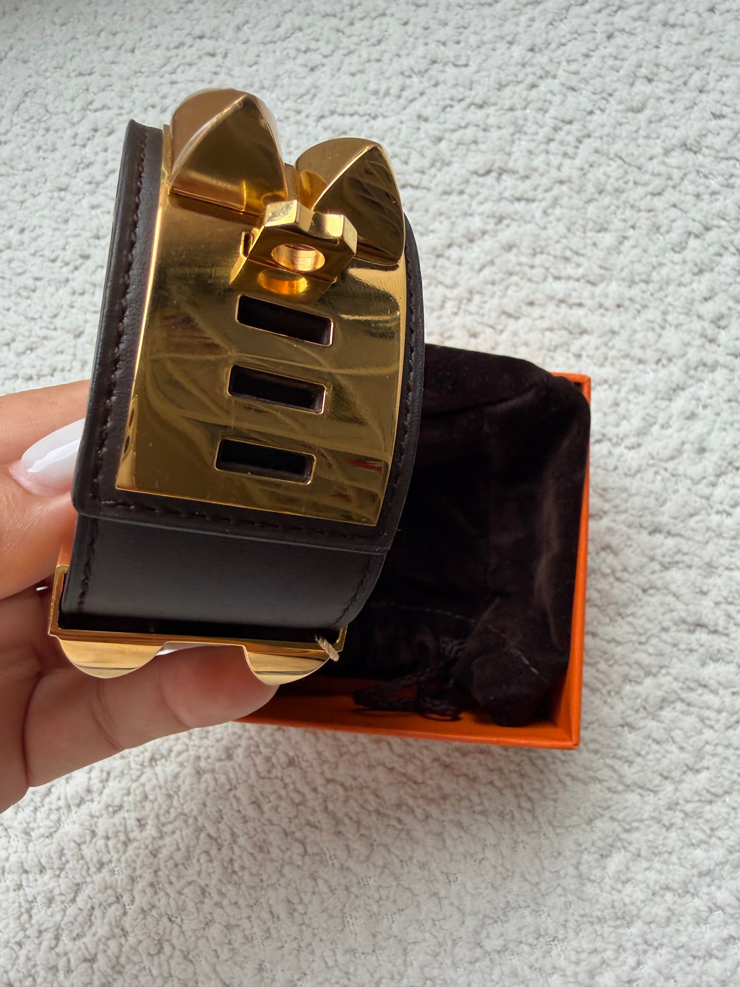 Hermes’ CDC Bracelet, comes with pouch, box and authentication