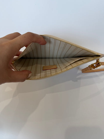 Louis Vutton Damier Azure Pouch