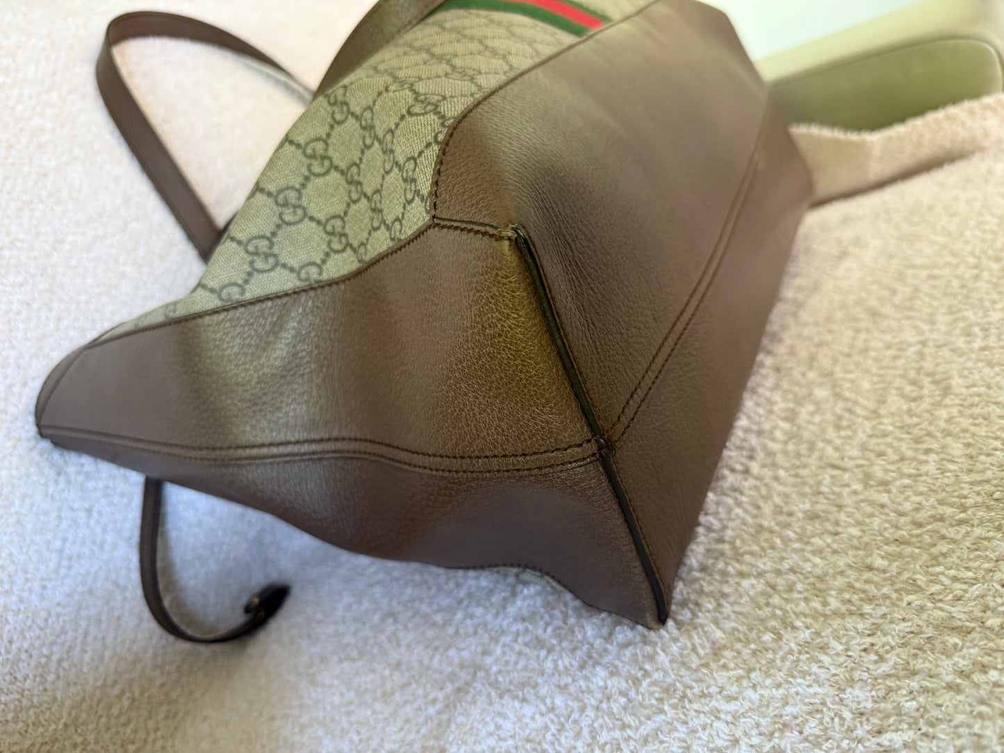 Gucci Ophidia leather tote