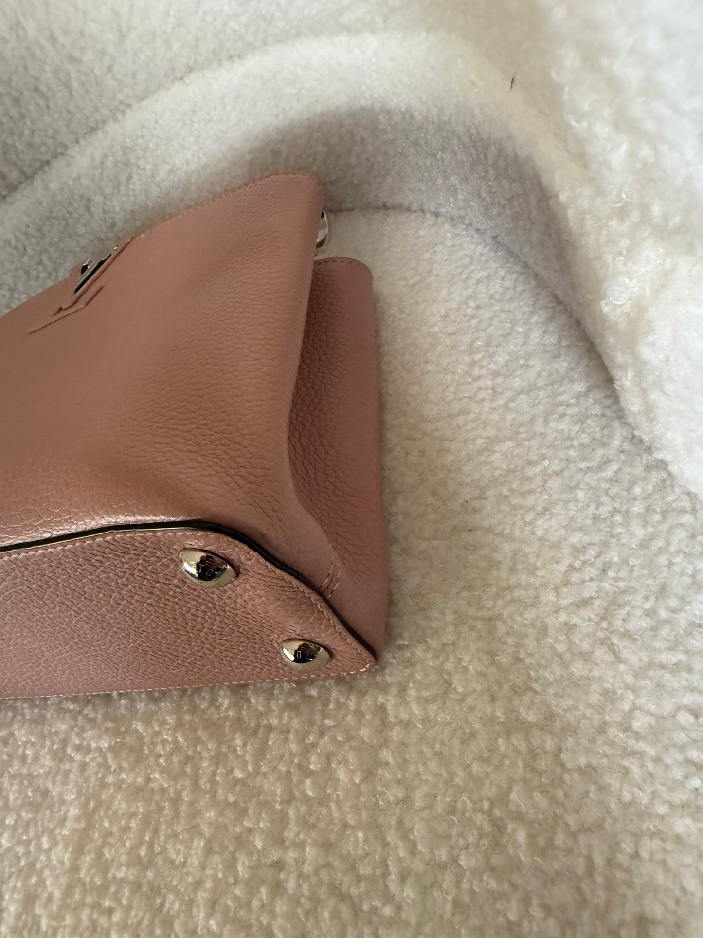 Louis Vuitton Capucines BB