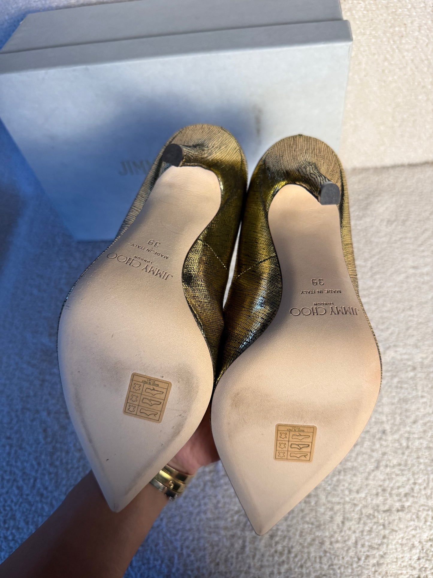 Jimmy Choo Anouk gold pump