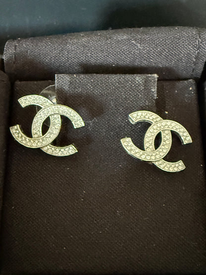 Chanel CC earrings