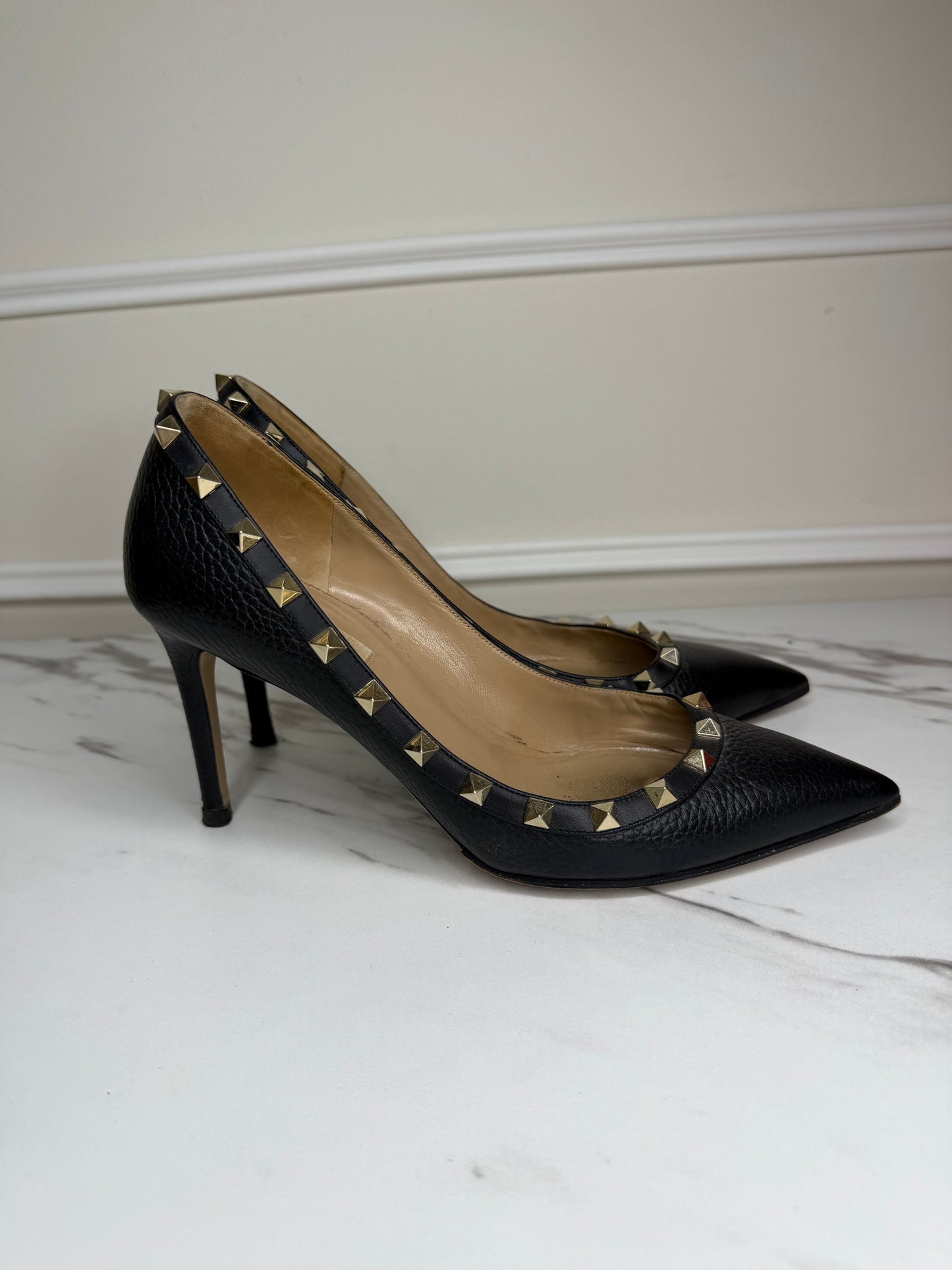 Valentino Rockstud Heels , Size 39