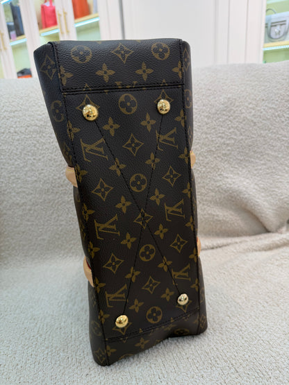 Louis Vuitton Monogram Softflot MM