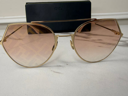 Fendi Eyeline FF 0194/S gold metal aviator sunglasses with pink shaded lenses