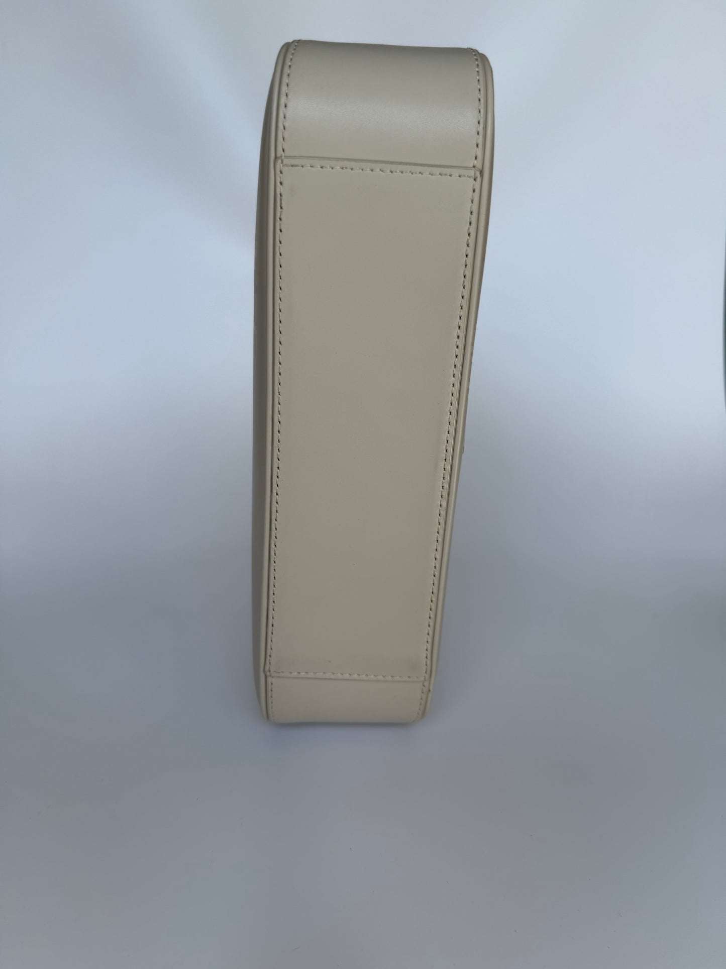 Saint Laurent Le 5 à 7 Hobo Bag