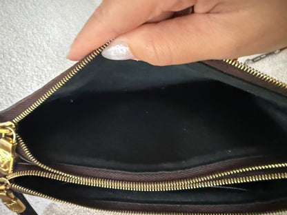 Louis Vuitton Double Zip Pochette bag