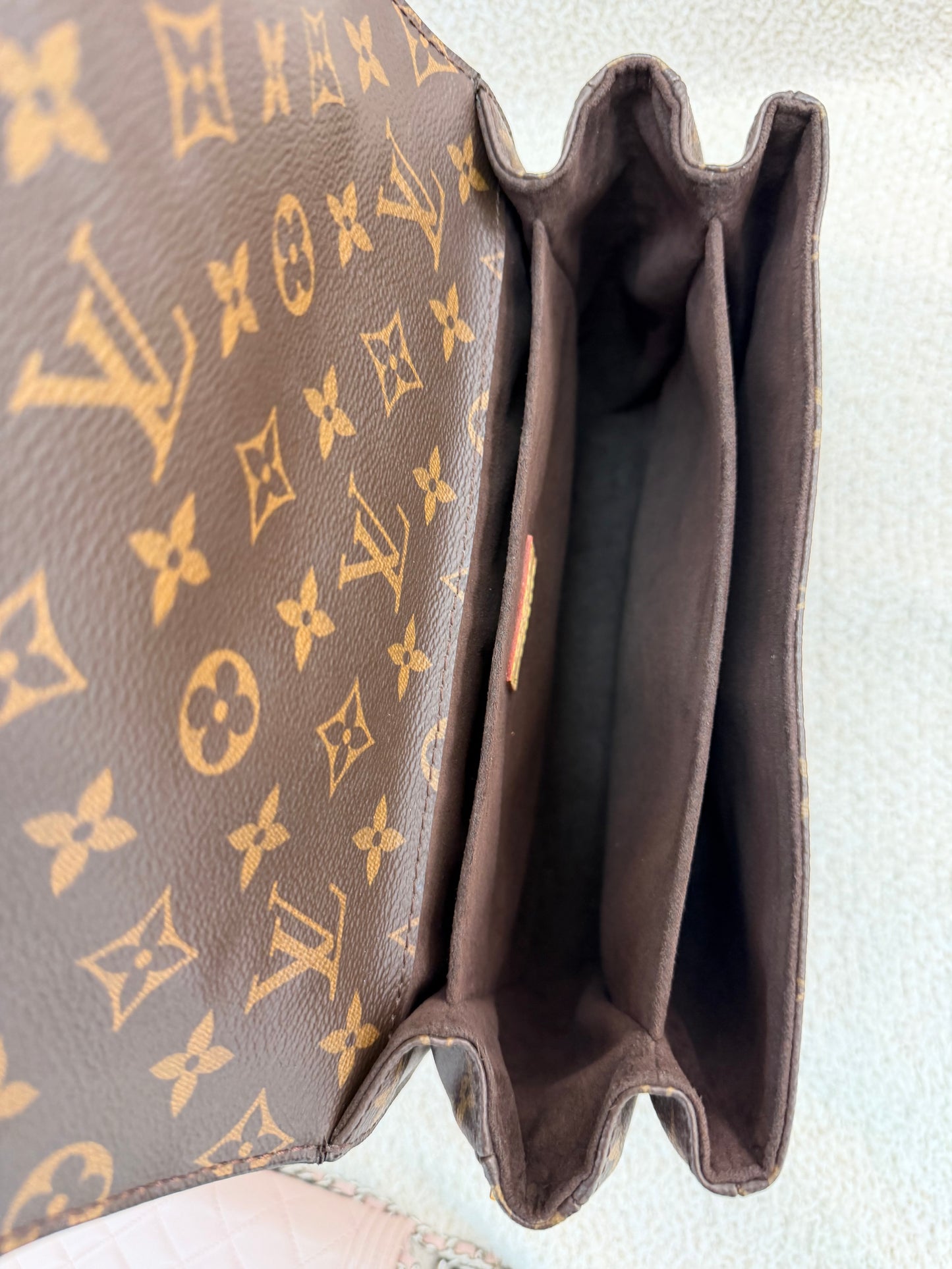 Louis Vuitton monogram Pochette Métis