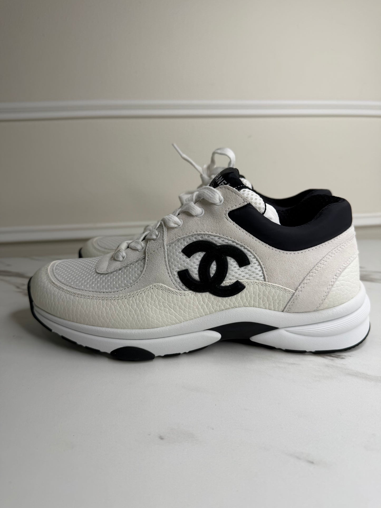 Chanel Sneakers Size 39