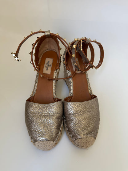 Valentino Rockstud Wedges