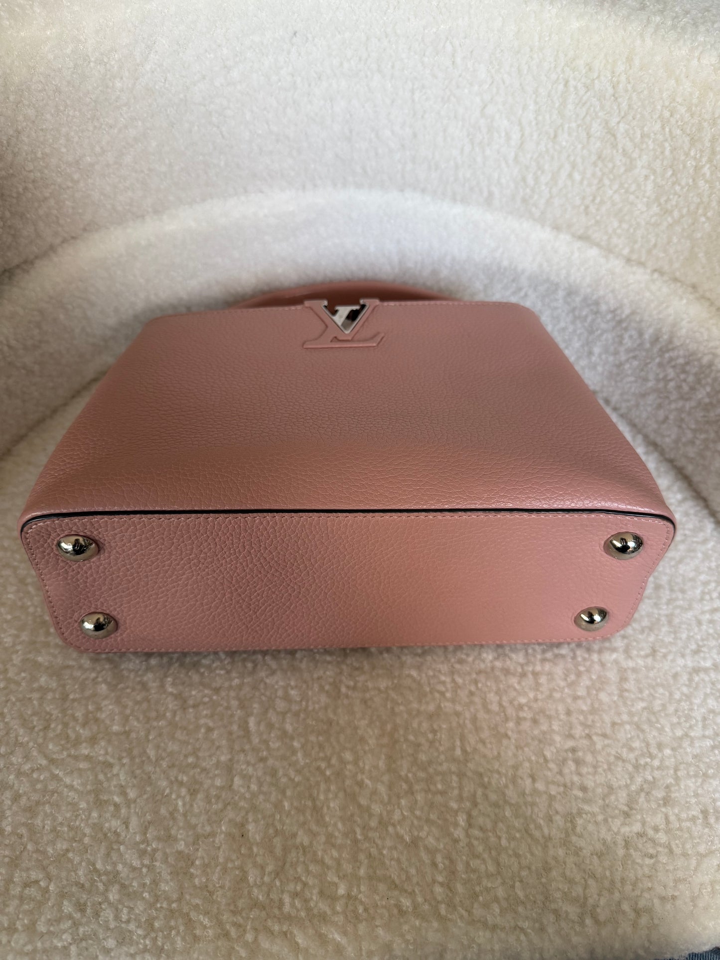 Louis Vuitton Capucines BB