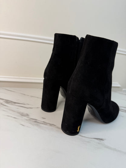 Saint Laurent Loulou Suede Ankle Boots in black size 39.5