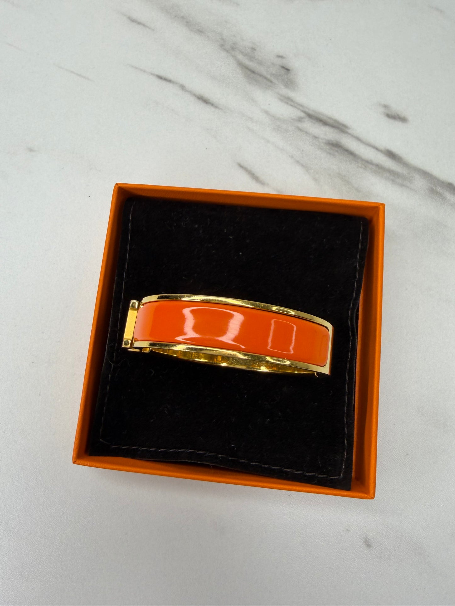 Hermes’ Clic Clac bracelet, Size 17