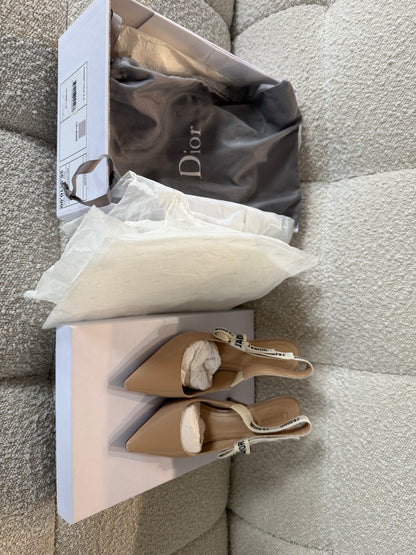 Dior classic nude slingback size 35.5
