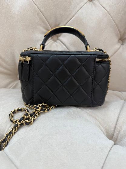 Chanel 22B Vanity case with top handle