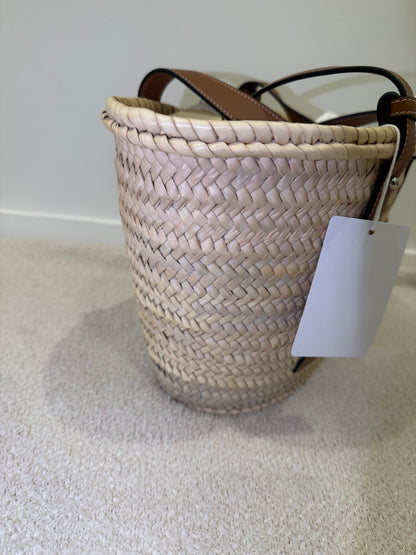 Loewe medium palm leaf Basket Bag
