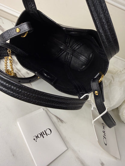 Chloé Small Spin Tote Bag black crafted from grained calf leather