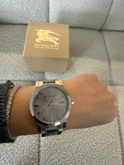 Burberry The City BU9000 Stainless Steel Watch
