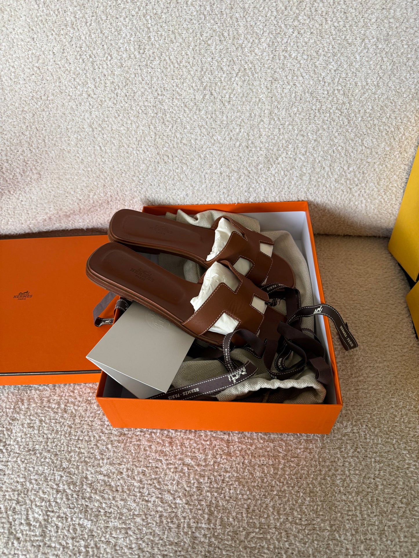 Hermes’ Oran sandals gold size 38