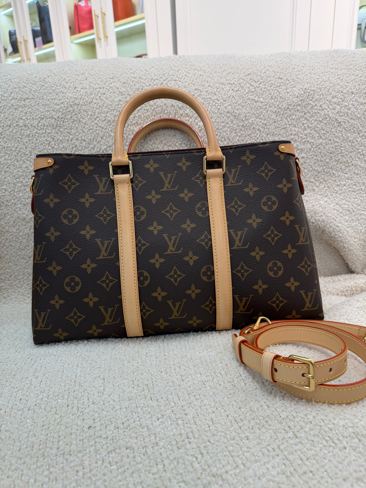 Louis Vuitton Monogram Softflot MM