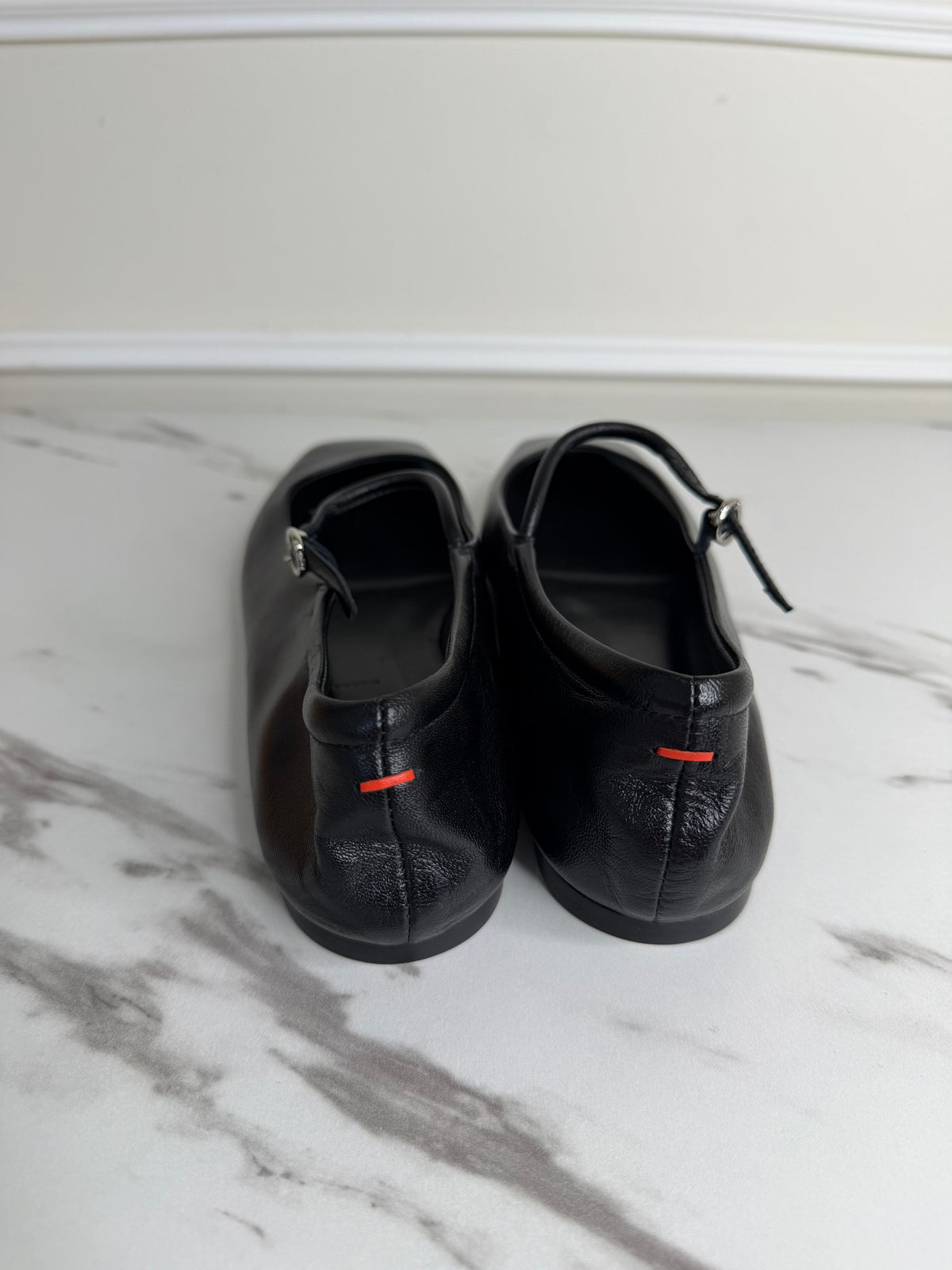 Ayede Flats, Brand New, size 40