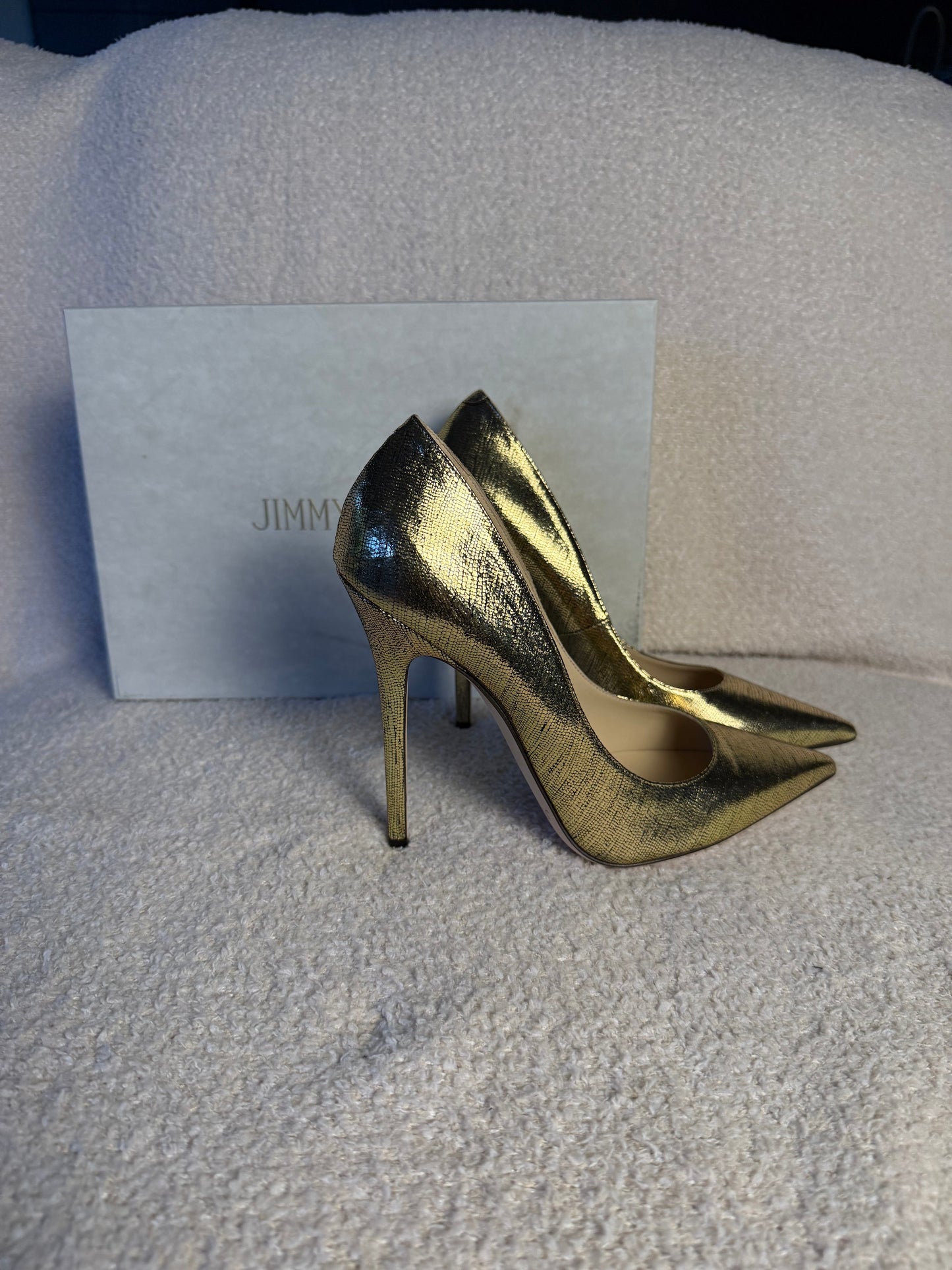 Jimmy Choo Anouk gold pump