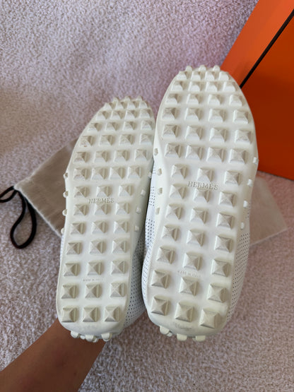 Hermes sneakers size 38.5