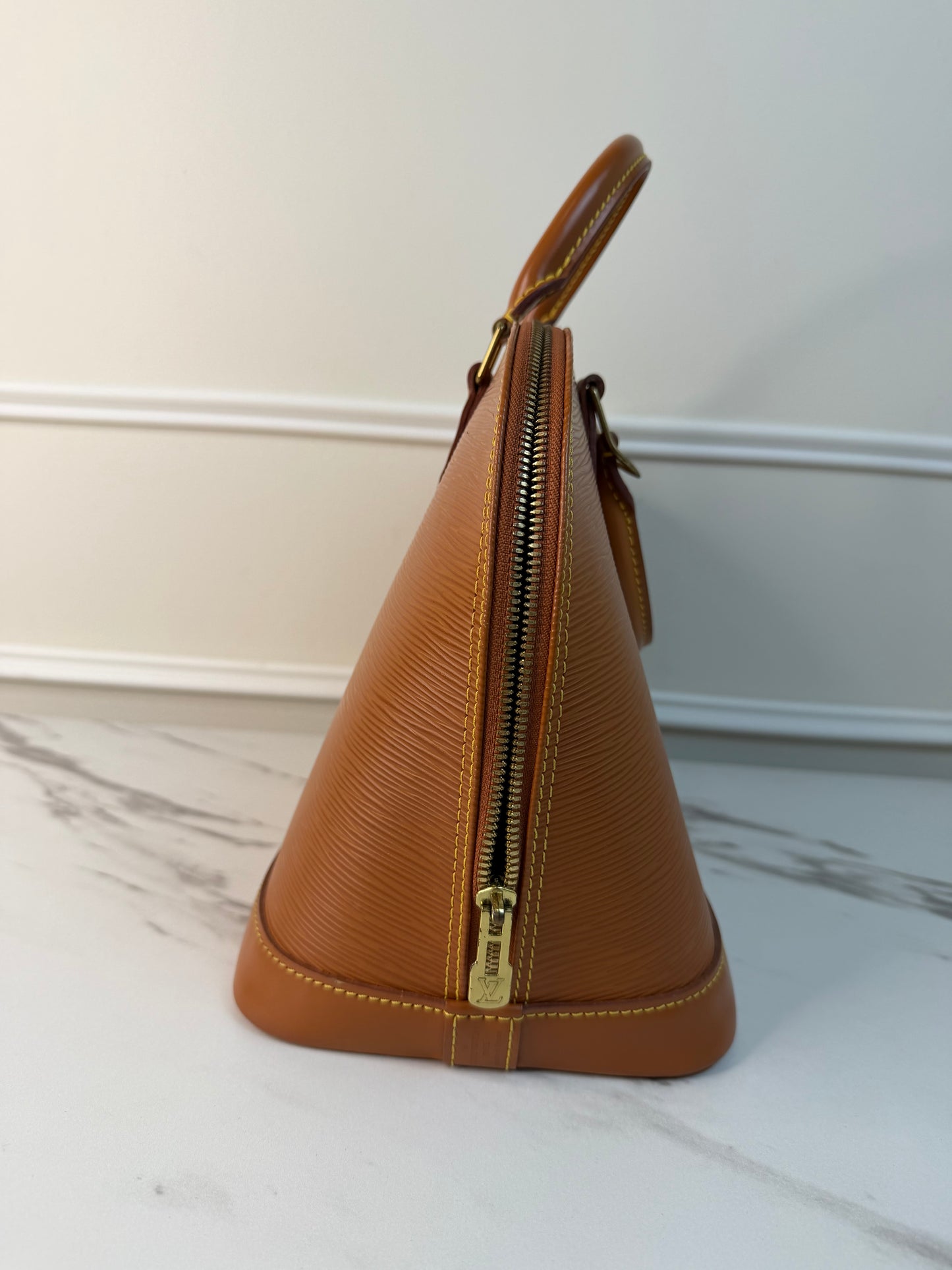 Louis Vuitton Alma BB