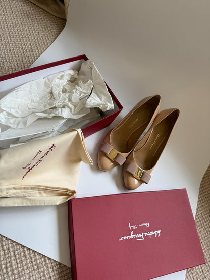 Ferragamo heels size 6.5