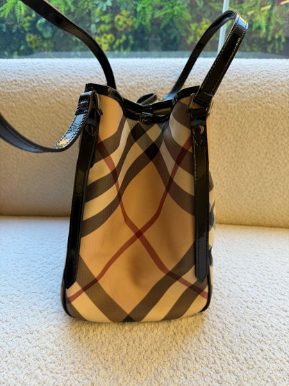 Burberry shopping Tote