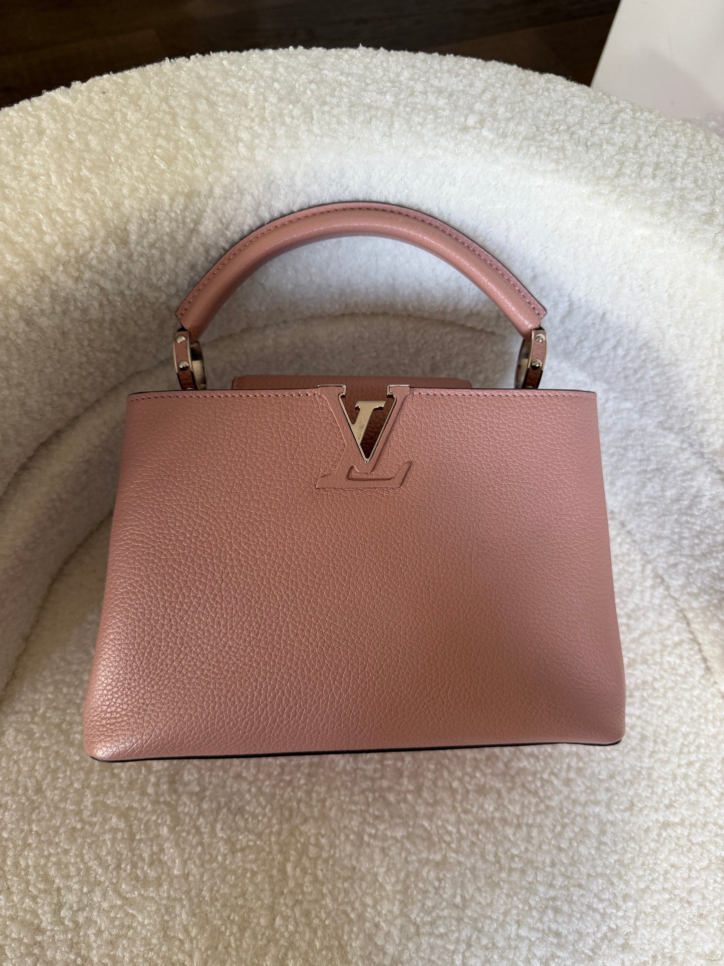 Louis Vuitton Capucines BB