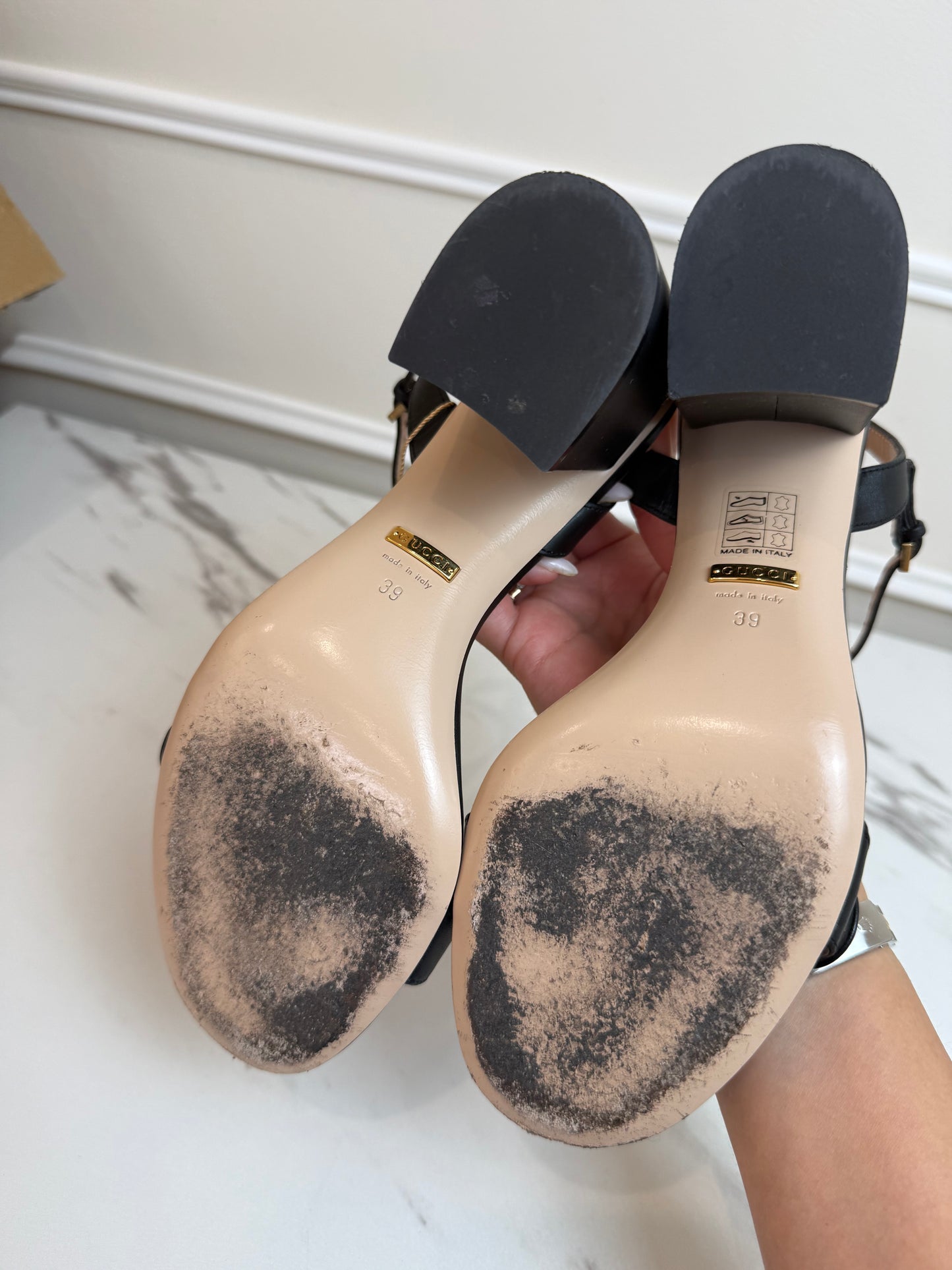 Gucci black leather GG Marmont sandals with block heels size 39