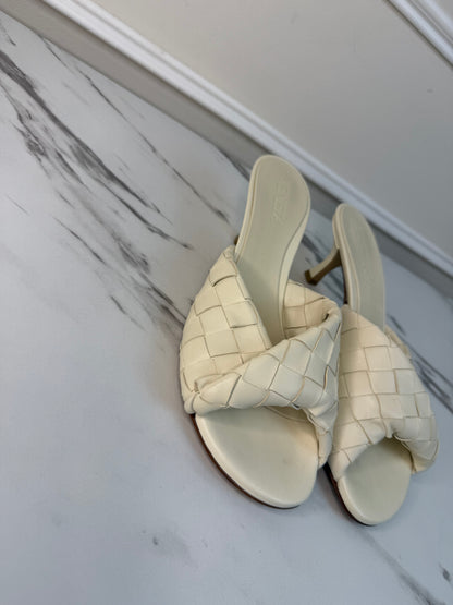 Bottega Veneta Blink Mules size 40