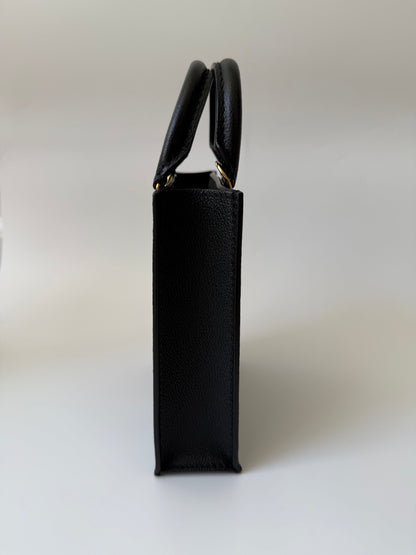 Louis Vutton Petition Sac Plat in Bicolor black & beige