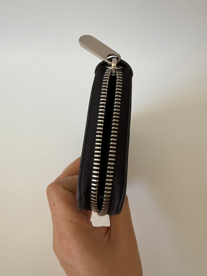 Louis Vuitton Epi leather wallet