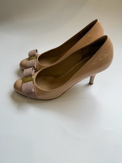 Ferragamo heels size 6.5