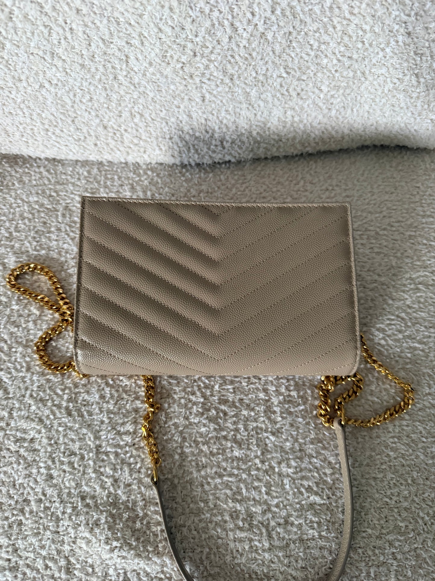 Saint Laurent Cassandre Envelope Chain bag